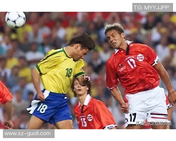 追溯足球巨星桑塔纳的辉煌历程与他在绿茵场上的永恒传奇